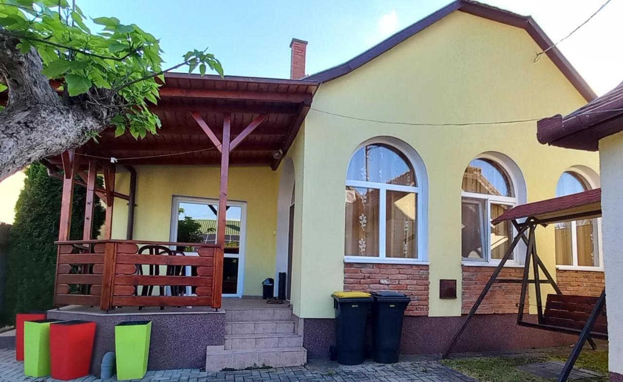 Ildimagdi Apartman Hajduszoboszlo Luaran gambar
